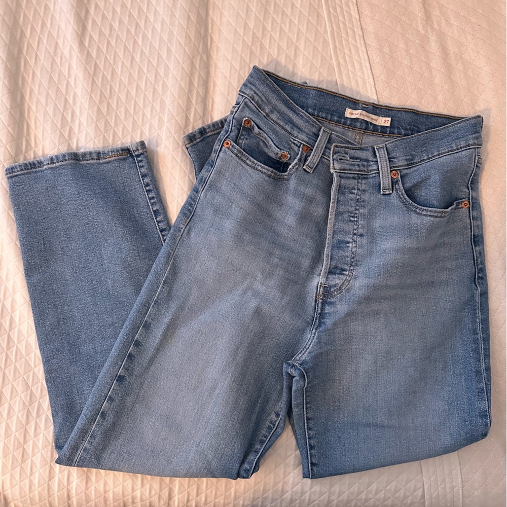 Levis Ribcage Straight Ankle Jeans